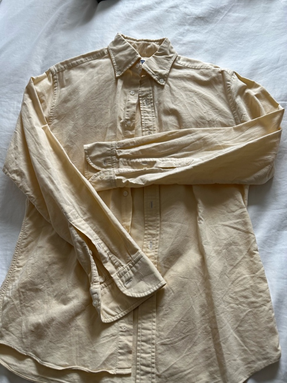 PROPER CLOTH Classic Button-Down Shirt in Light Beige
